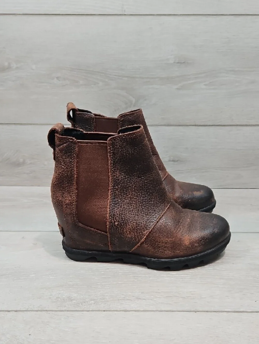 Sorel Brown Leather Chelsea Wedge Ankle Boots